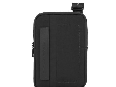 Borsello Uomo PIQUADRO in Tessuto Nero con porta iPadmini Linea P16S2 - CA3084P16S2 on Sale